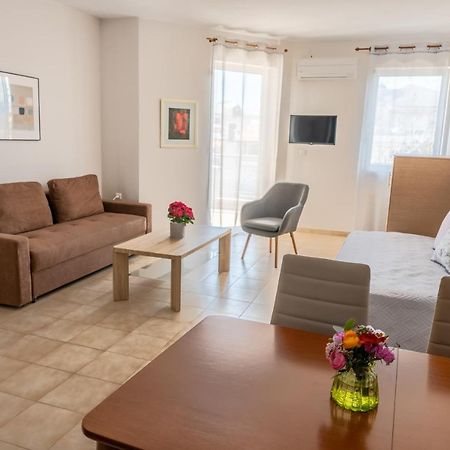 Hotel Arethousa Лутра-Эдипсу Экстерьер фото
